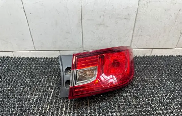 Renault Clio IV Rear/tail lights