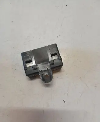 Volvo S60 Seat heating relay 31268907
