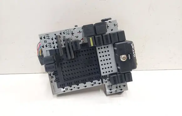 Volvo V70 Comfort/convenience module 8645716 8688562 02W133