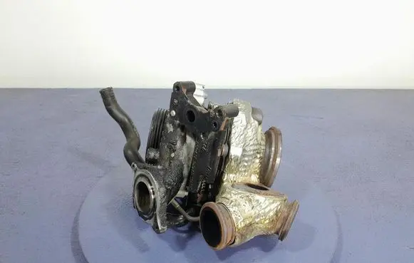 Audi Q7 4L Turbo system vacuum part 059145873DB
