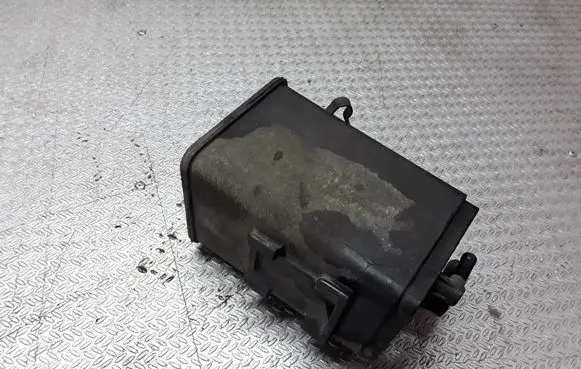 Mitsubishi Outlander Active carbon filter fuel vapour canister 