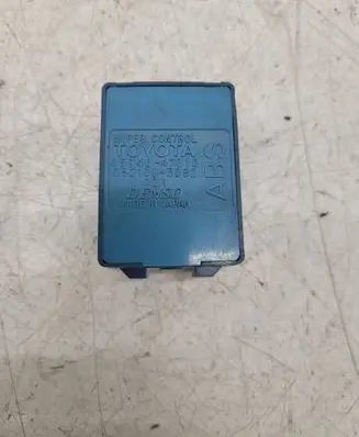 Toyota Prius (XW20) ABS relay 8594047010