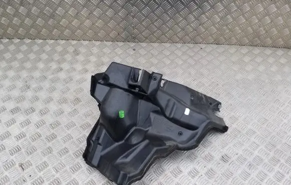 Other engine bay part