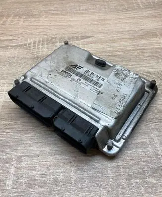 Ford Galaxy Engine control unit/module ECU 038906019FA 0281010629