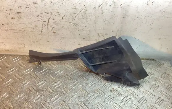 Mercedes-Benz GL X164 Intercooler air guide/duct channel A1645002016