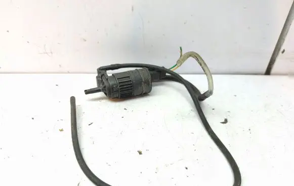 Renault Clio II Windscreen/windshield washer pump 7700430702