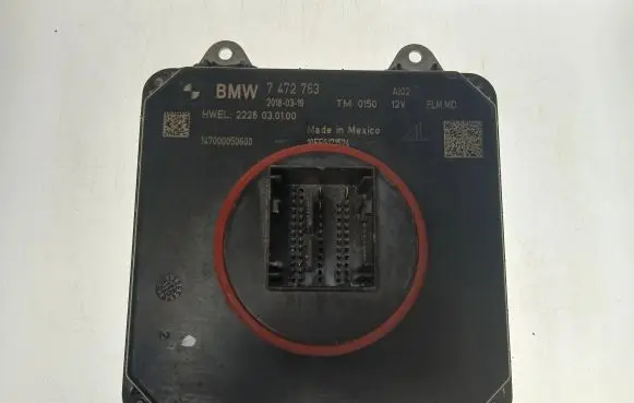 BMW X3 G01 LED ballast control module 7472763 20180319 147000050600