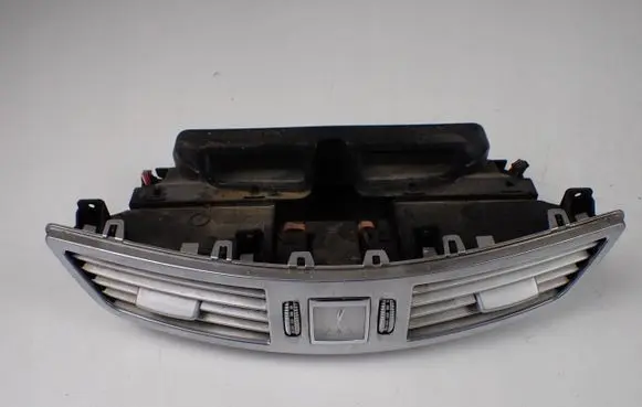 Mercedes-Benz S W221 Dash center air vent grill A2218300954
