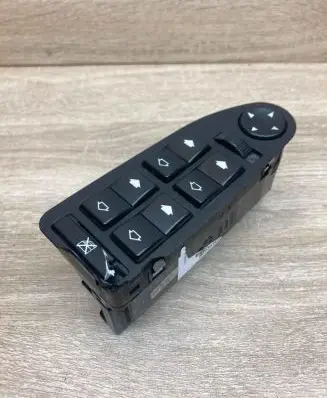 BMW 5 E39 Electric window control switch 6904306 863062
