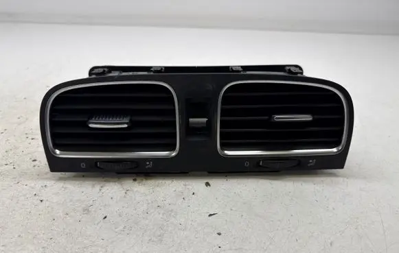 Volkswagen Golf VI Dash center air vent grill 5K0819728k 5K0815735C