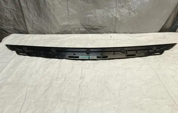 Opel Insignia B Front bumper mounting bracket 13491141