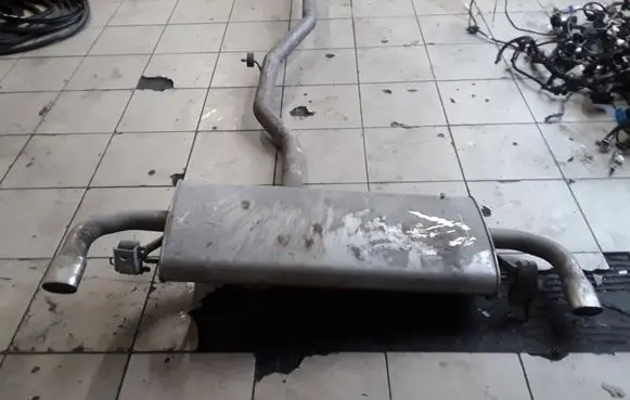 Muffler/silencer