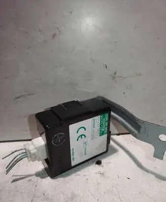Toyota Previa (XR30, XR40) II Door control unit/module 8974128131