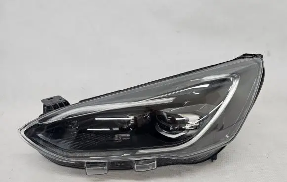 Ford Focus Headlight/headlamp JX7B-13E017-CE