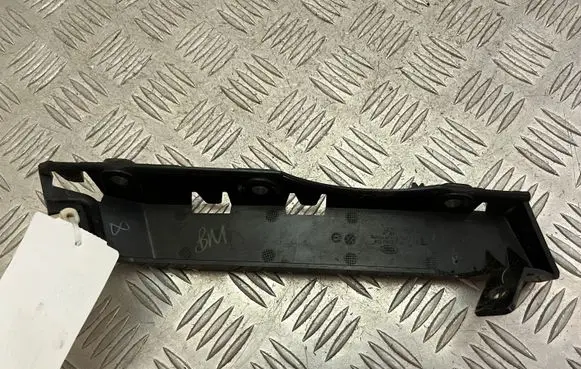 Land Rover Discovery 5 Front bumper mounting bracket HY3217A870AC