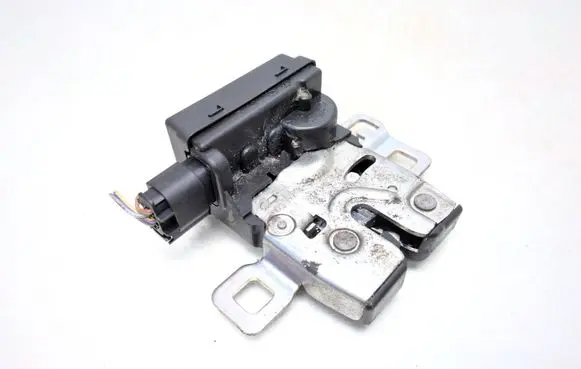 Mini One - Cooper Coupe R56 Tailgate/trunk/boot lock/catch/latch 2754528