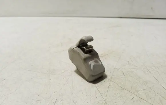 Sun visor clip/hook/bracket