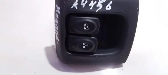 Renault Megane I Electric window control switch 7700841069 7700843250A