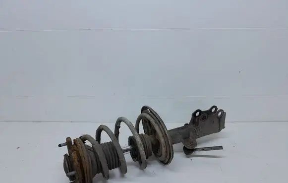 Toyota Avensis T270 Front shock absorber/damper