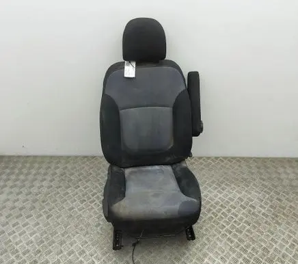 Opel Vivaro Front passenger seat 93868298 93453180
