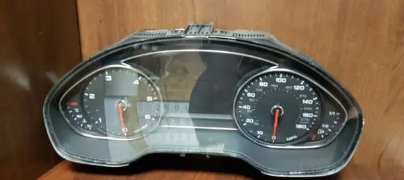 Audi A8 S8 D4 4H Speedometer (instrument cluster) 4H0920910H