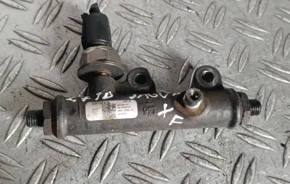 Jaguar XF Fuel main line pipe 4R8Q9C066AE 5WS40128 A2C20001297