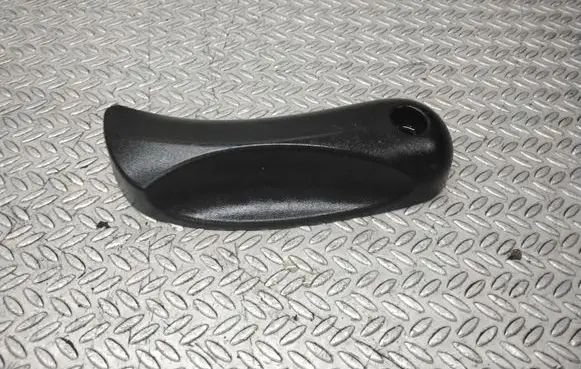 BMW 5 E60 E61 Engine bonnet (hood) release handle 51437008933