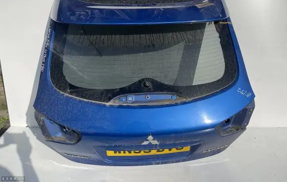 Mitsubishi Lancer Evolution Tailgate/trunk/boot lid