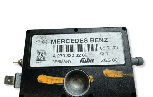 Mercedes-Benz SL R230 Aerial antenna amplifier A2308203289