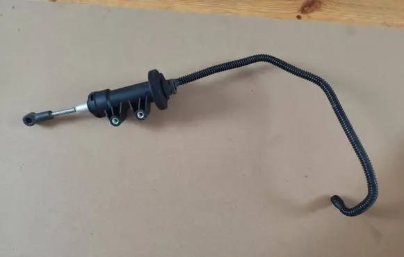 Audi A6 S6 C6 4F Clutch master cylinder 4F0721401B 90720251839