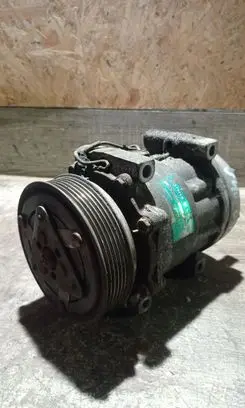 Volvo S40, V40 Air conditioning (A/C) compressor (pump) 8200040681