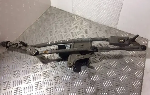 Volvo V70 Front wiper linkage and motor 8648345