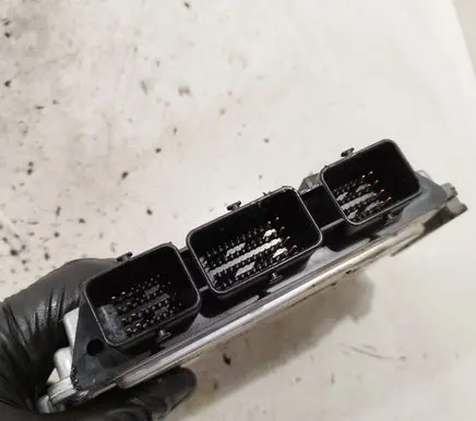 Ford Focus Engine control unit/module ECU 9M5112A650AF 0281015607