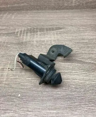 Toyota Avensis T250 Front door sensor 3204R77