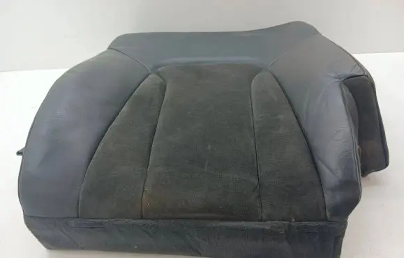 Audi Q7 4L Rear seat 