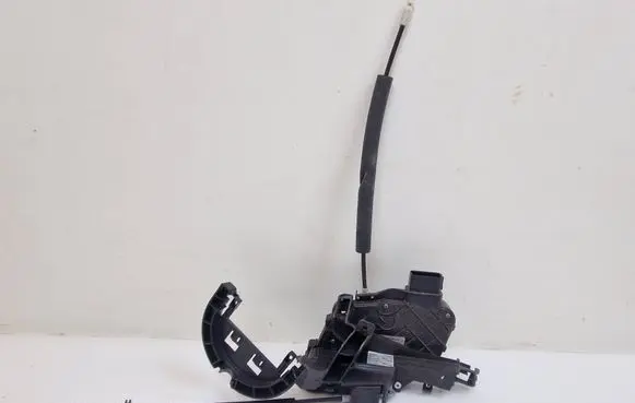 Jaguar XF X250 Rear door lock 7H5A26412AC