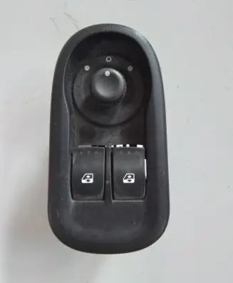 Renault Master III Electric window control switch 8200637849