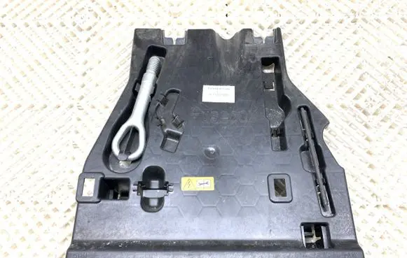 Mercedes-Benz Sprinter W907 W910 Other interior part A9105462200