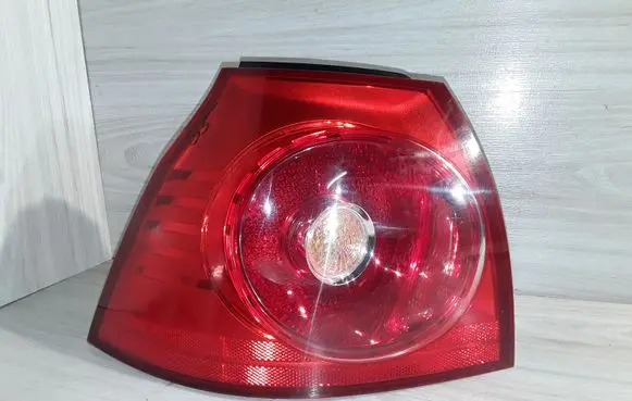 Volkswagen Golf V Rear/tail lights
