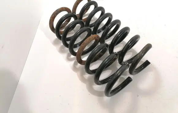 Mercedes-Benz C W203 Rear coil spring