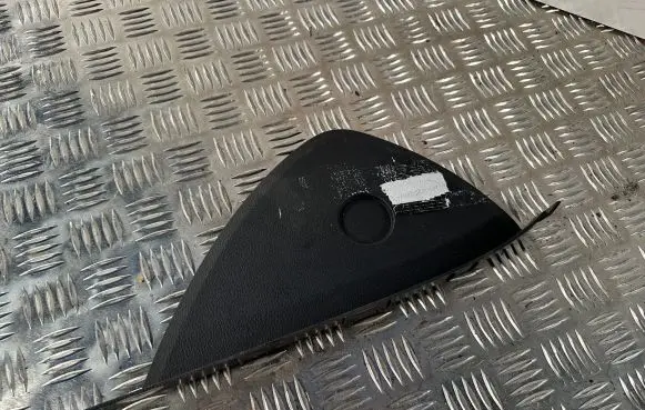 BMW X3 F25 Dashboard side end trim 9184140 9184136