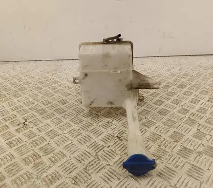 Hyundai i40 Windshield washer fluid reservoir/tank 986103Z001