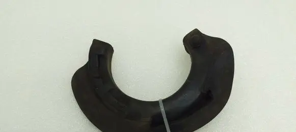 Mini One - Cooper F56 F55 Front coil spring rubber mount 6860789 686078902