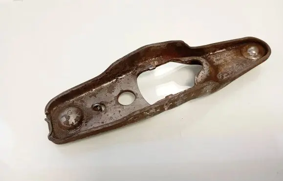 Skoda Octavia Mk2 (1Z) Clutch release arm fork 07T141719B 003106 000045