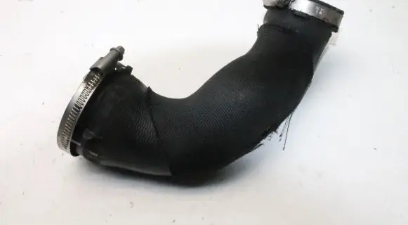 Audi A4 S4 B7 8E 8H Intercooler hose/pipe