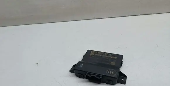 Audi A4 S4 B8 8K Gateway control module 8T0907468H