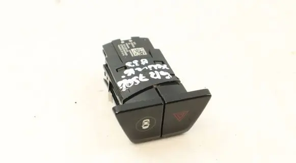 BMW 7 G11 G12 Hazard light switch 9383535 3474320103