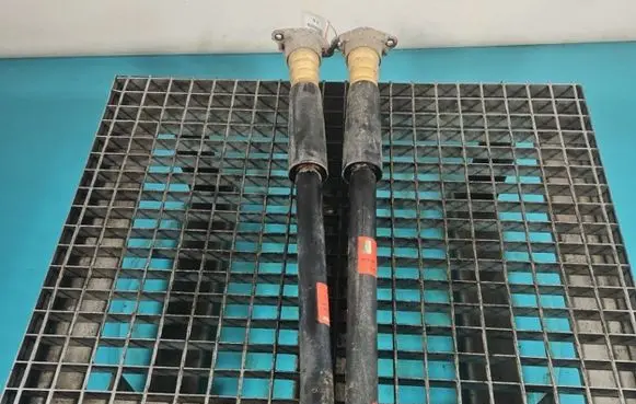 Rear shock absorber/damper