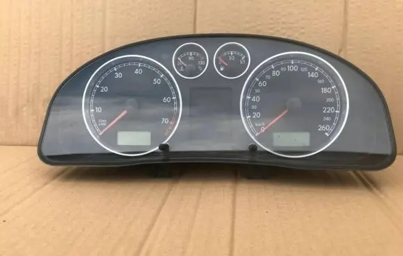 Volkswagen PASSAT B5 Speedometer (instrument cluster) 3B09208805