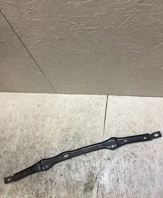 Volvo XC90 Front strut bar 31463897
